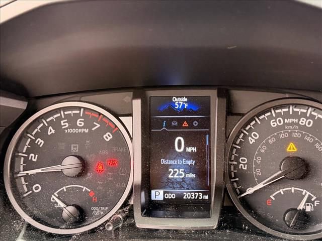 Used 2023 Toyota Tacoma TRD Sport w/ Technology Package image 18