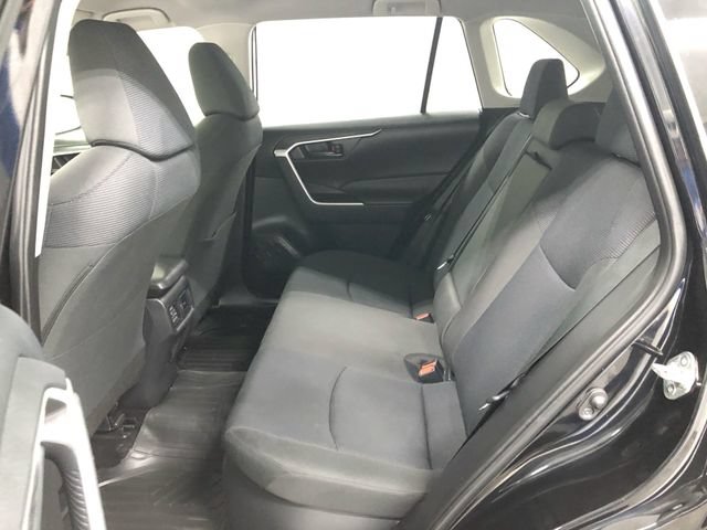 Used 2022 Toyota RAV4 LE AWD/4WD image 24