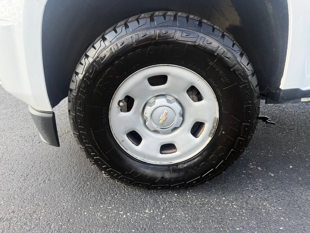 Used 2019 Chevrolet Colorado W/T RWD image 14