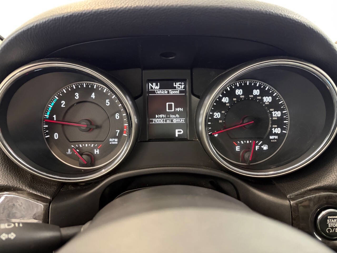 Used 2011 Jeep Grand Cherokee Laredo AWD/4WD image 16