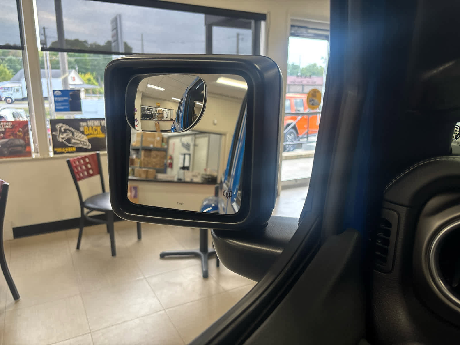 Used 2022 Jeep Gladiator Rubicon w/ Cold Weather Group image 21