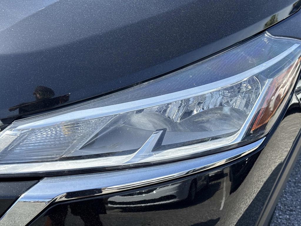 Certified 2024 Nissan Kicks SV image 10