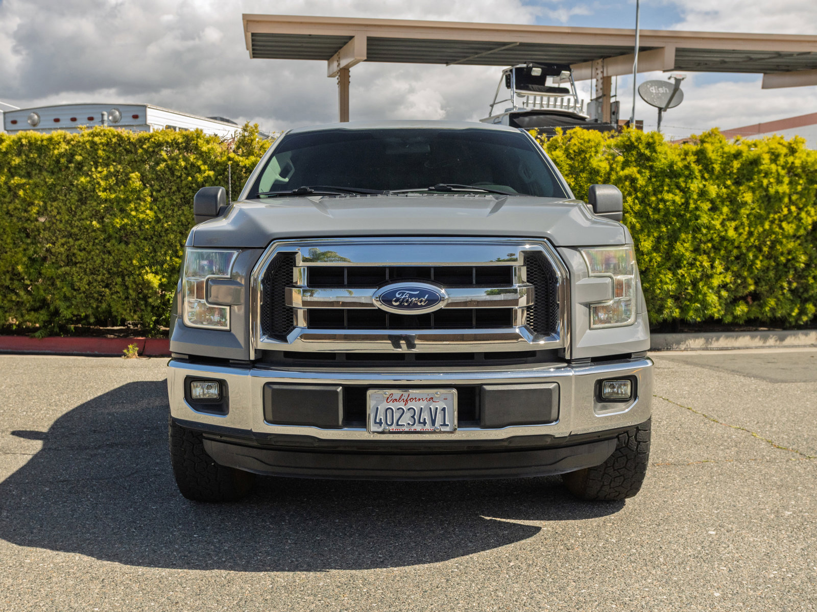 Used 2015 Ford F150 XLT RWD image 2