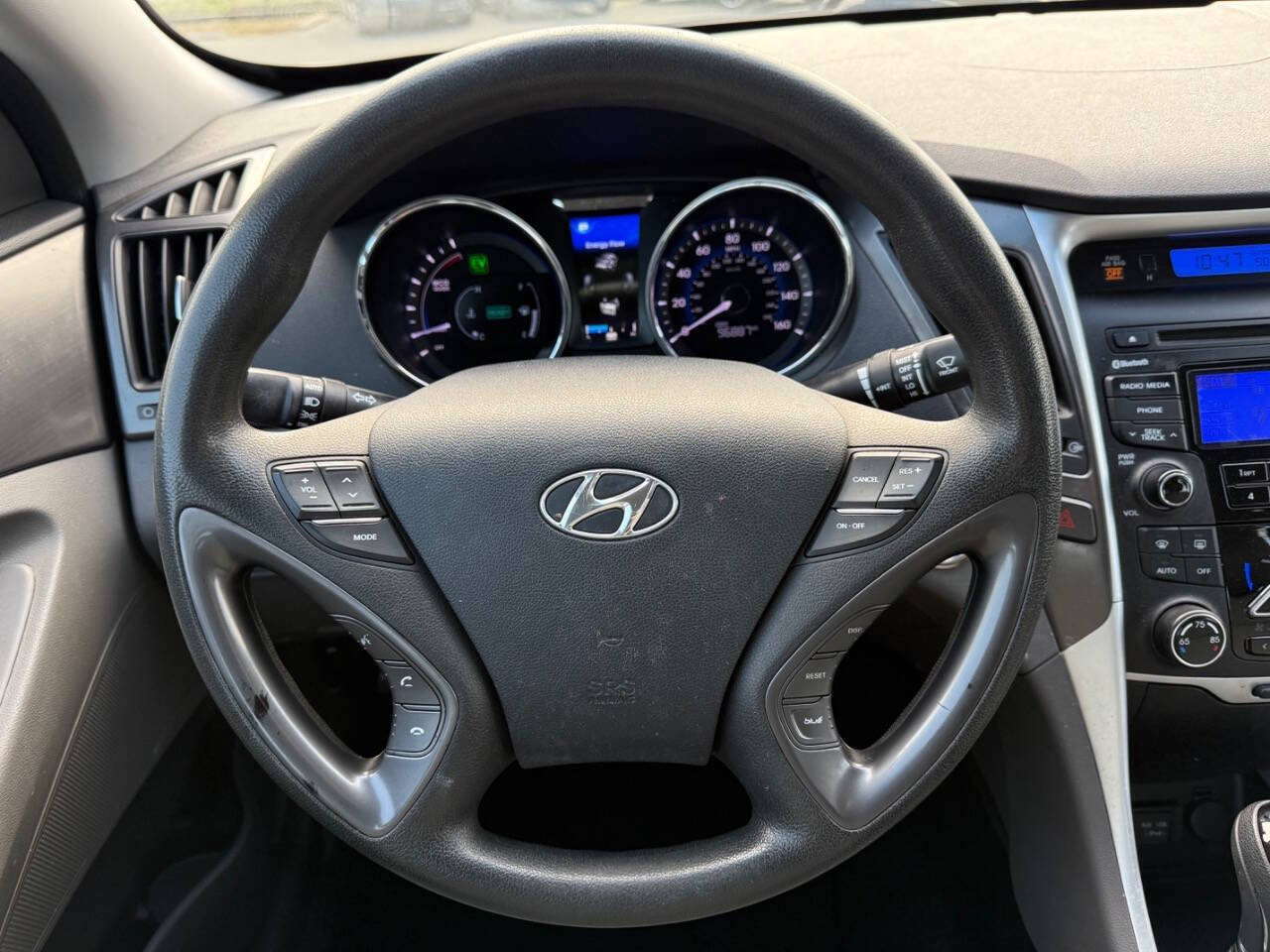 Used 2013 Hyundai Sonata Hybrid image 17