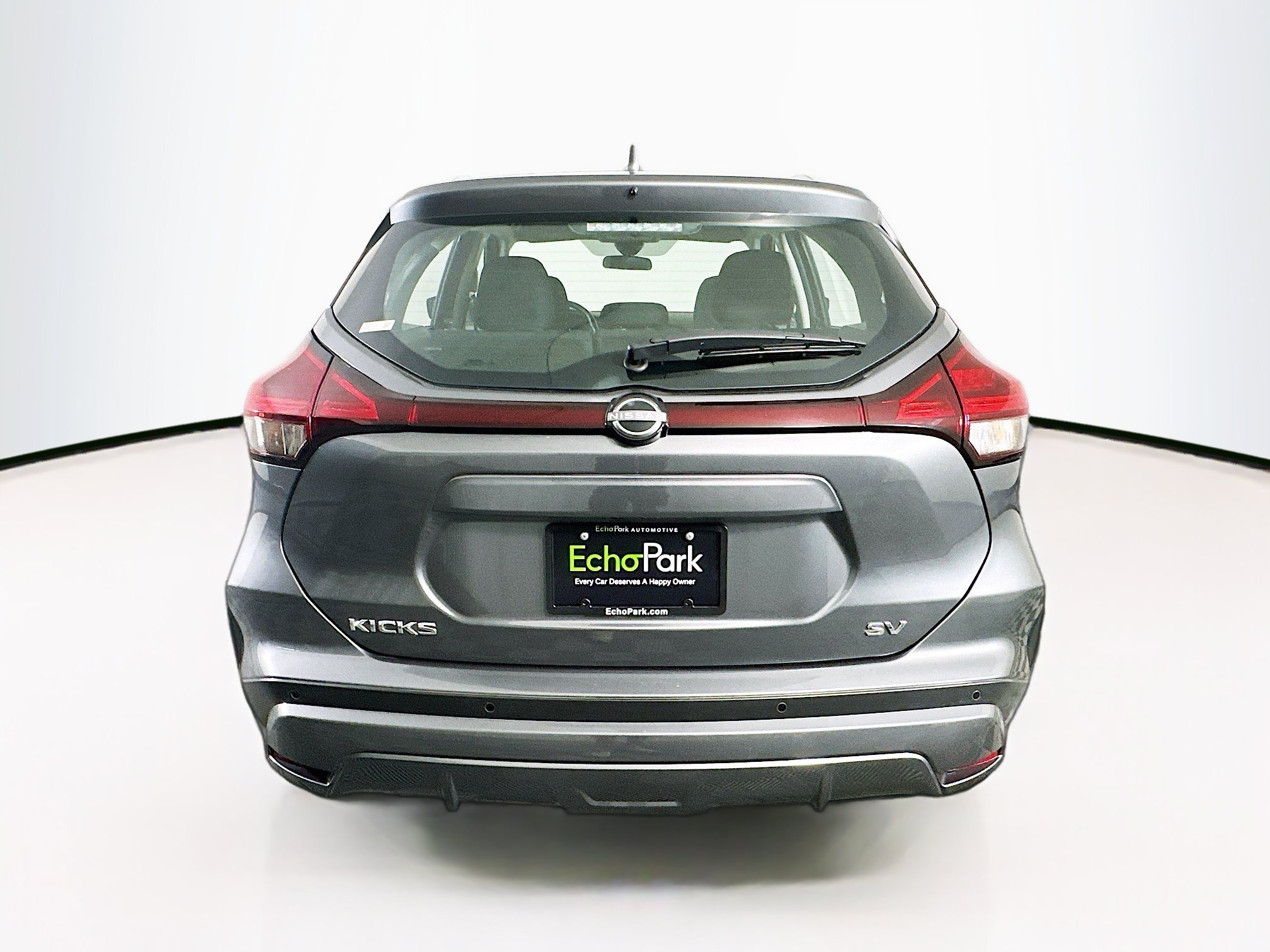 Used 2022 Nissan Kicks SV FWD image 7