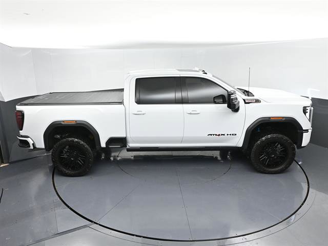 Used 2026 GMC Sierra 2500 AT4X w/ LPO, Black Badging Package AWD/4WD image 46