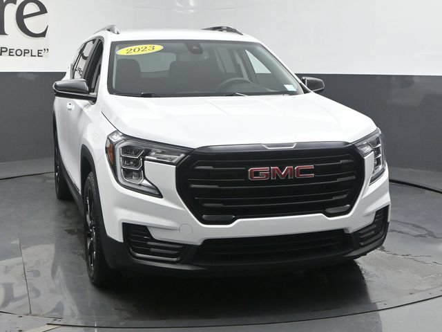 Used 2023 GMC Terrain SLE w/ Driver Convenience Package FWD image 51