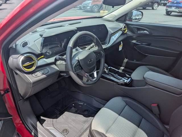 New 2026 Chevrolet Trax LT w/ Driver Confidence Package FWD image 12