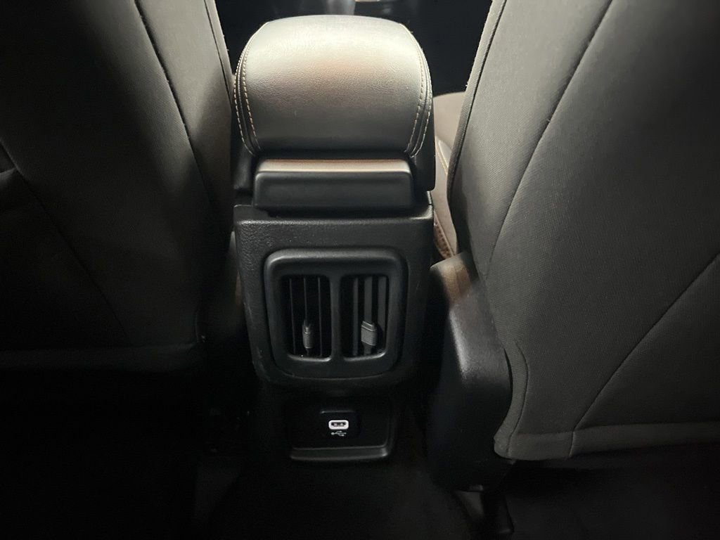 Used 2018 Jeep Compass Sport FWD image 31