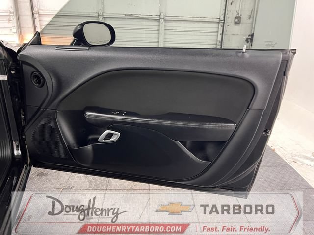 Used 2016 Dodge Challenger SXT RWD image 35