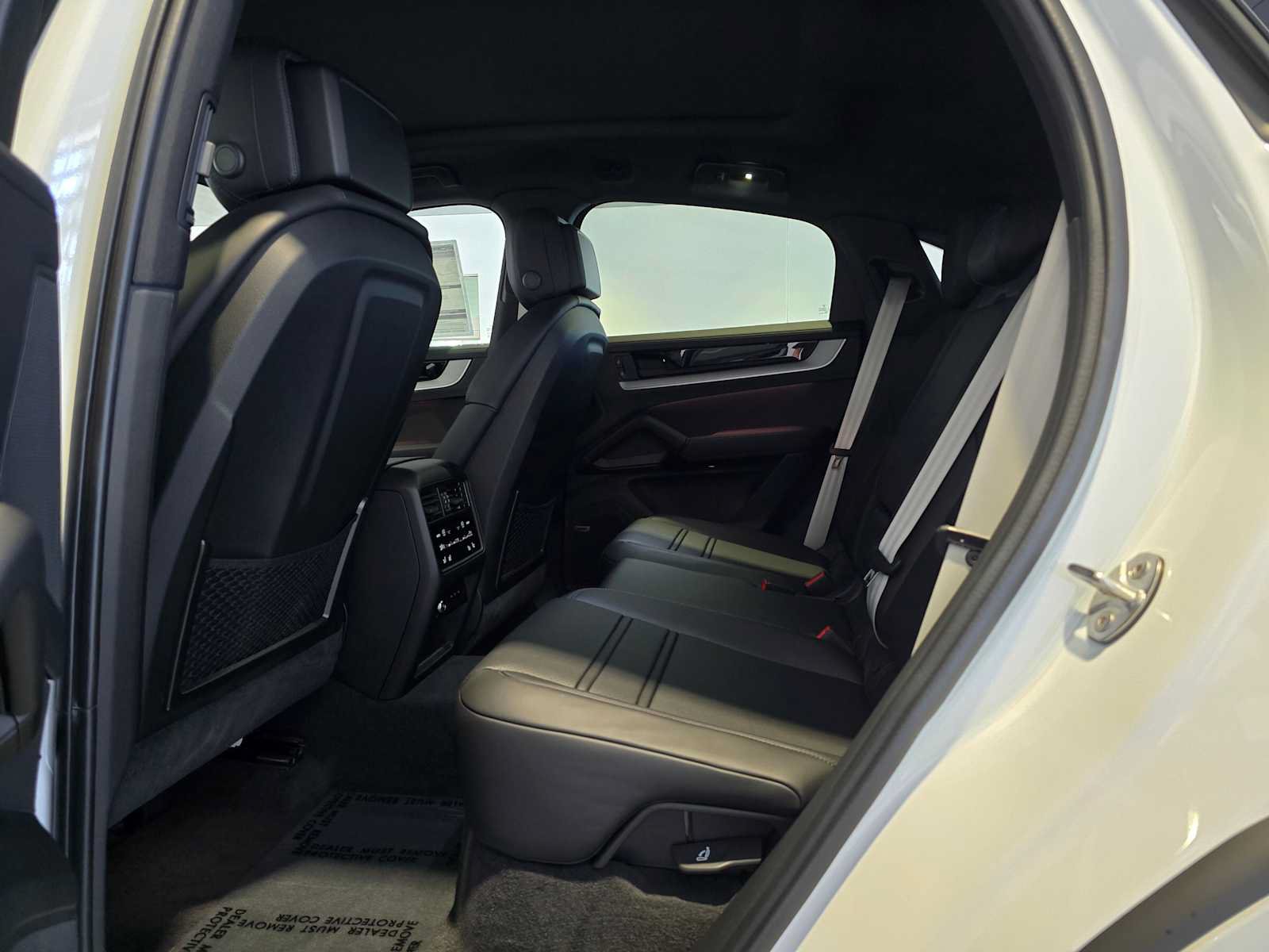 New 2025 Porsche Cayenne S AWD/4WD image 20