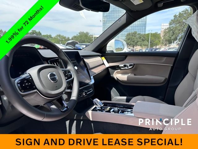 New 2026 Volvo XC90 B6 Plus w/ Protection Package Premier image 18