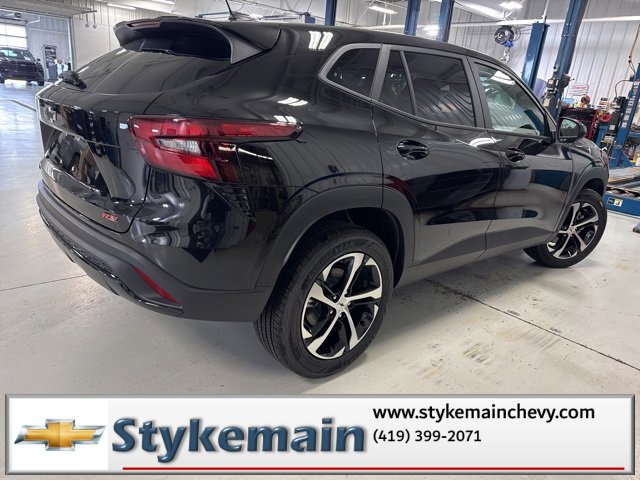 New 2026 Chevrolet Trax RS image 14