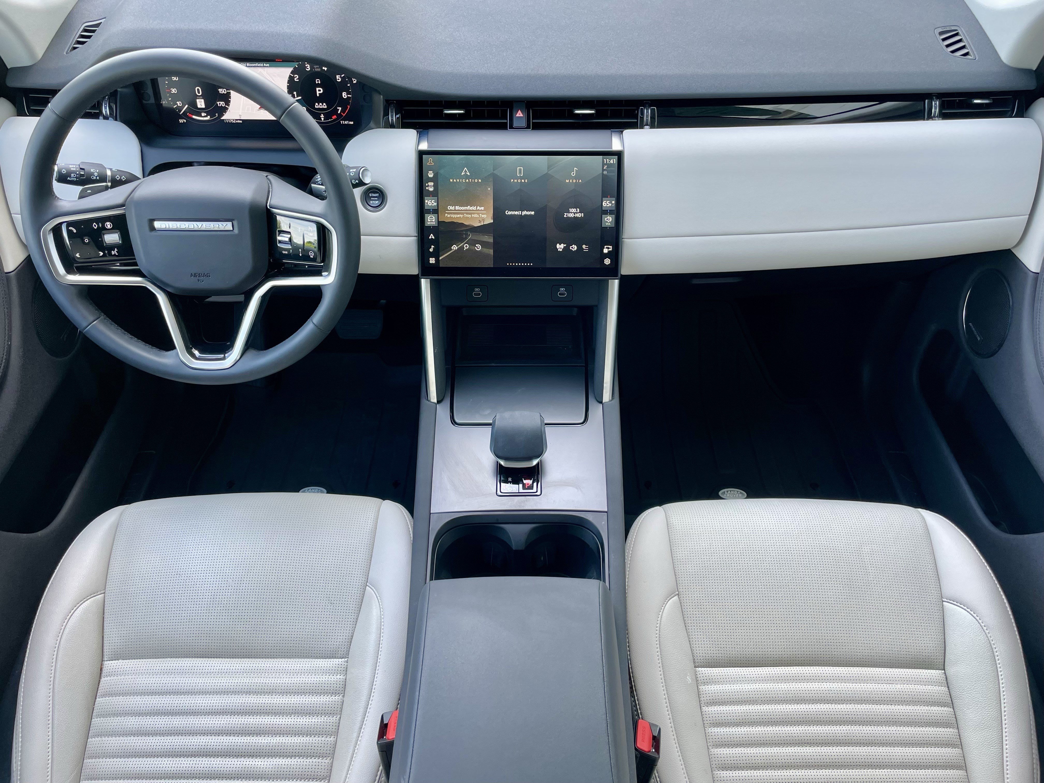 Certified 2025 Land Rover Discovery Sport S AWD/4WD image 16