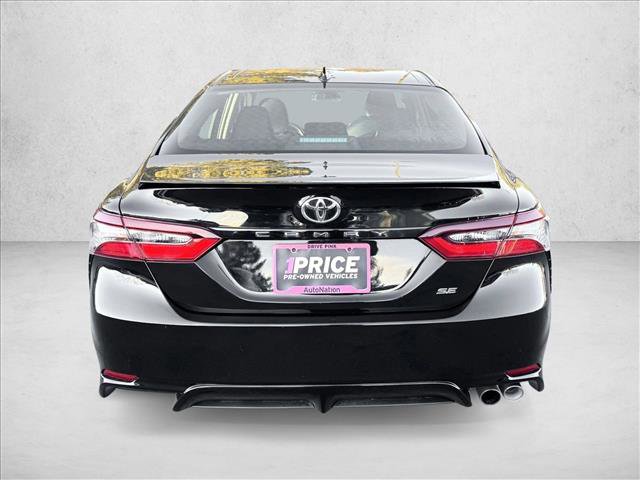 Used 2024 Toyota Camry SE image 25