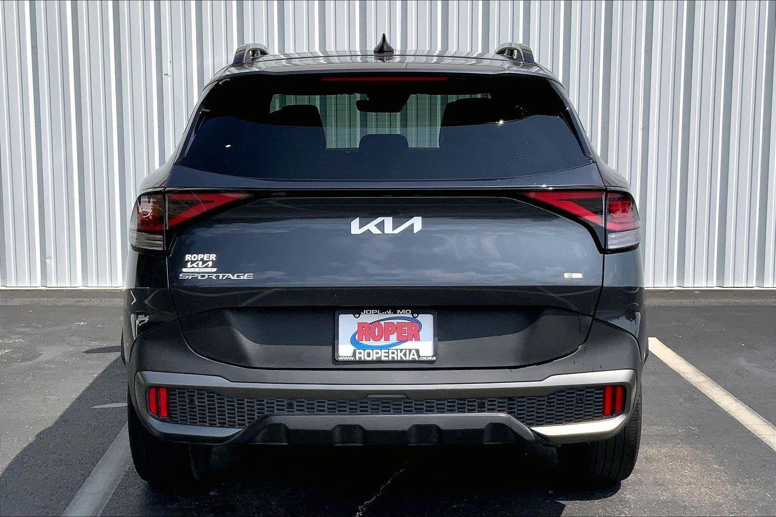Used 2024 Kia Sportage X-Line w/ X-Line Premium Package AWD/4WD image 4