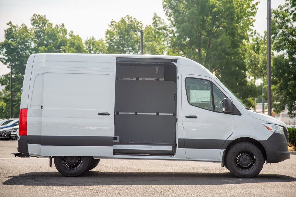 Used 2024 Mercedes-Benz Sprinter 144 Cargo image 6