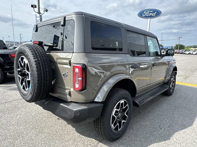 New 2026 Ford Bronco Outer Banks AWD/4WD image 5