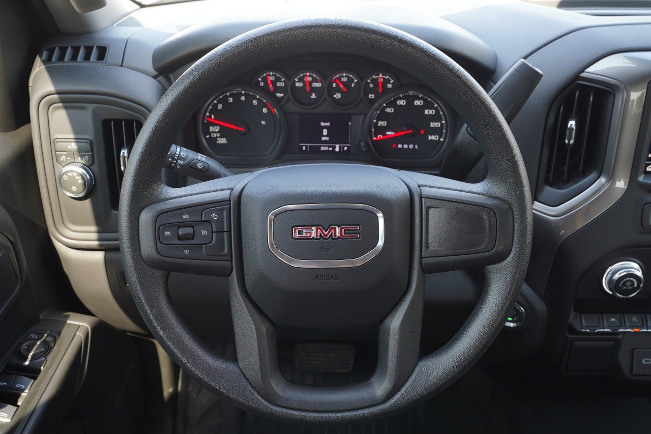 New 2026 GMC Sierra 1500 Pro w/ Convenience Package RWD image 10