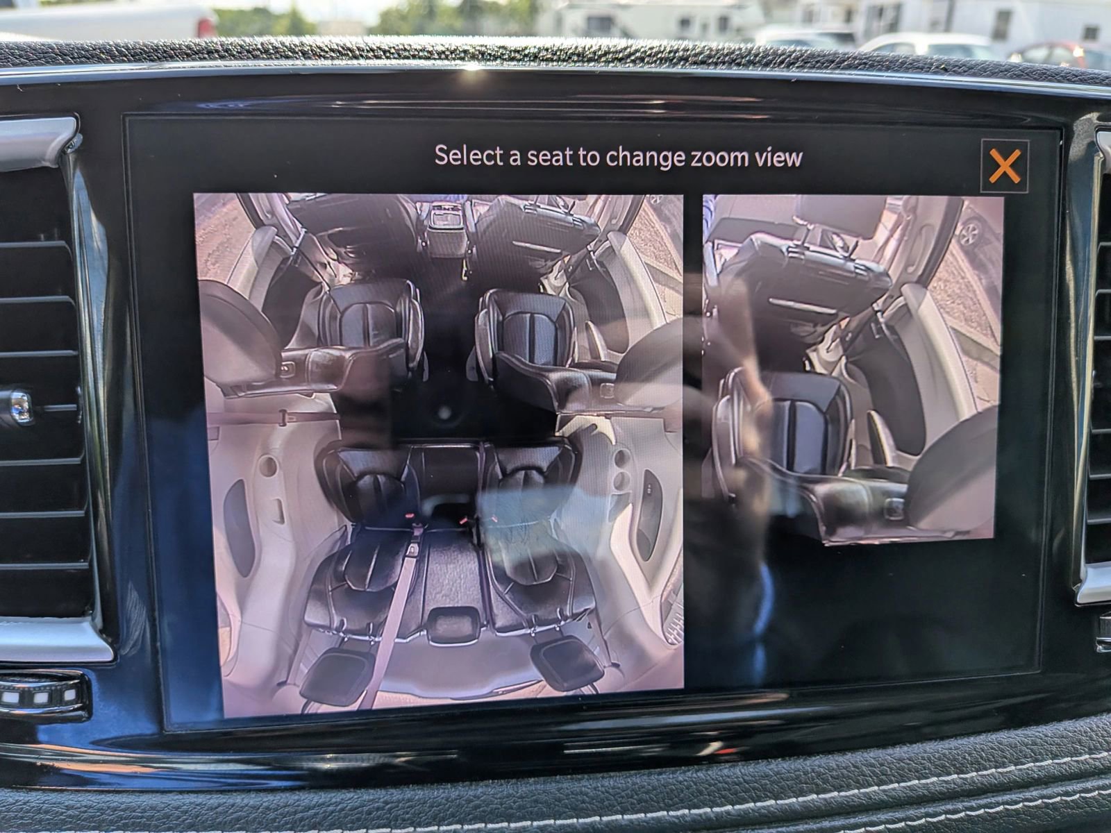 Used 2022 Chrysler Pacifica Touring-L w/ Uconnect Theater Family Group FWD image 69