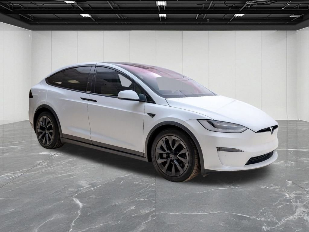 Used 2023 Tesla Model X Plaid AWD/4WD image 2