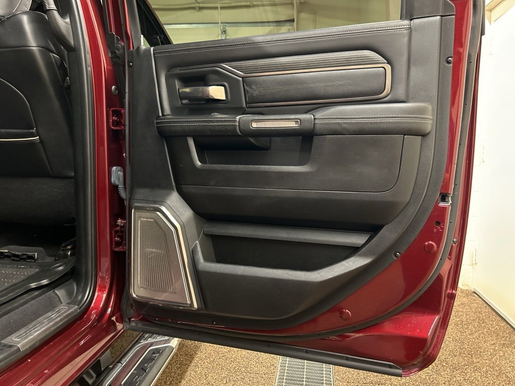 Used 2019 RAM 2500 Limited image 15