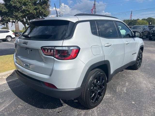 New 2026 Jeep Compass Latitude AWD/4WD image 24