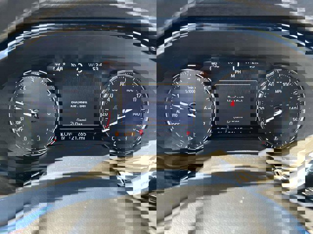 Used 2023 Buick Envision Essence image 28