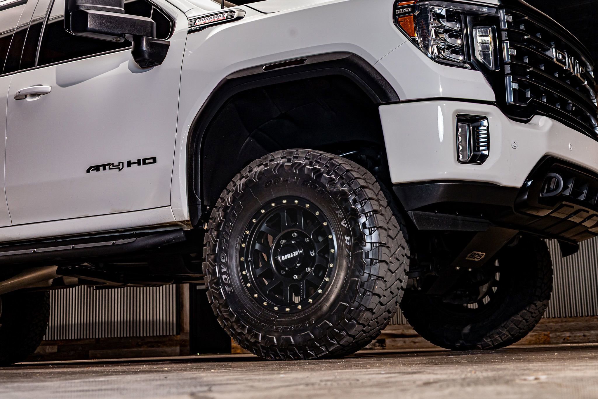 Used 2021 GMC Sierra 2500 AT4 w/ AT4 Premium Plus Package image 14