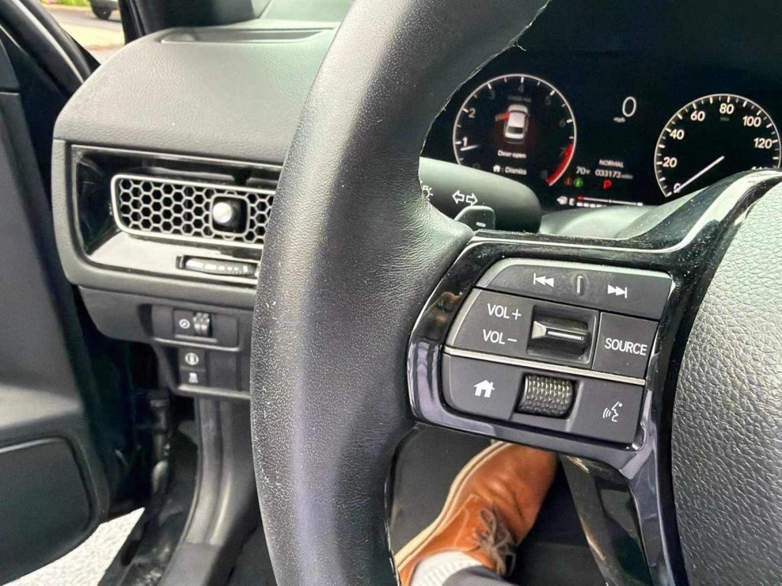 Used 2024 Honda Civic Sport image 10