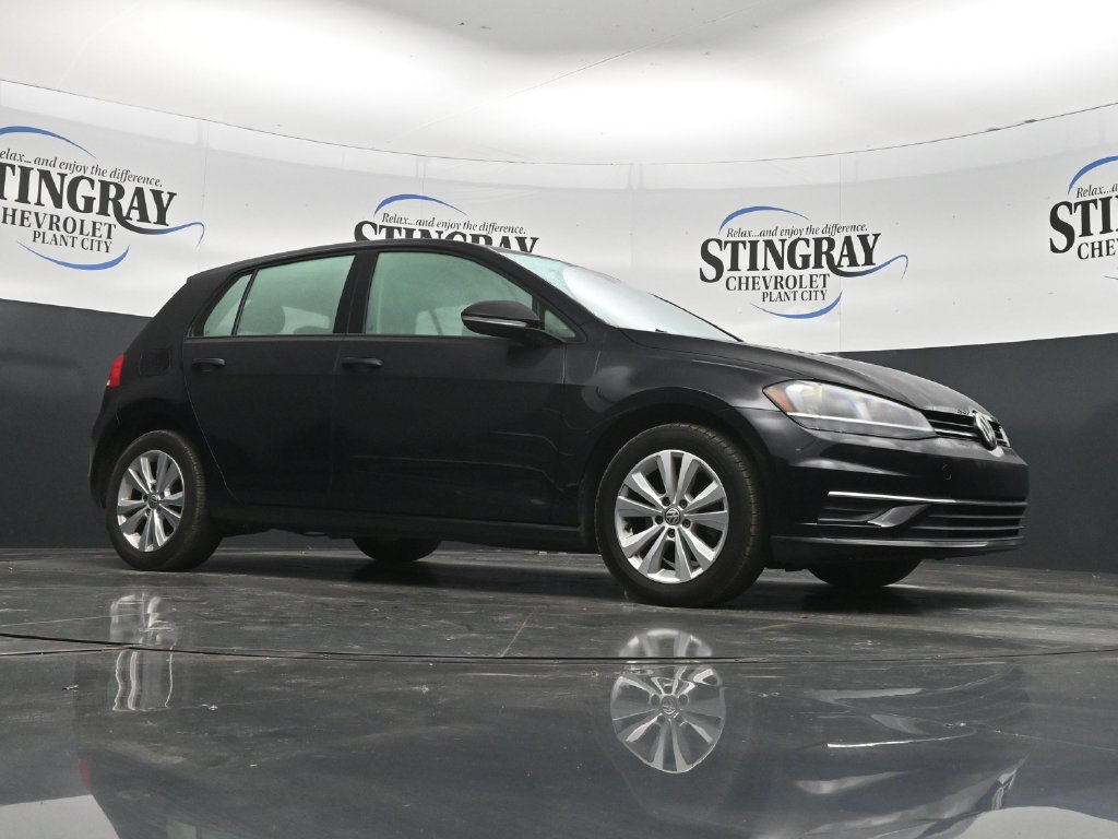 Used 2020 Volkswagen Golf 4-Door FWD image 26