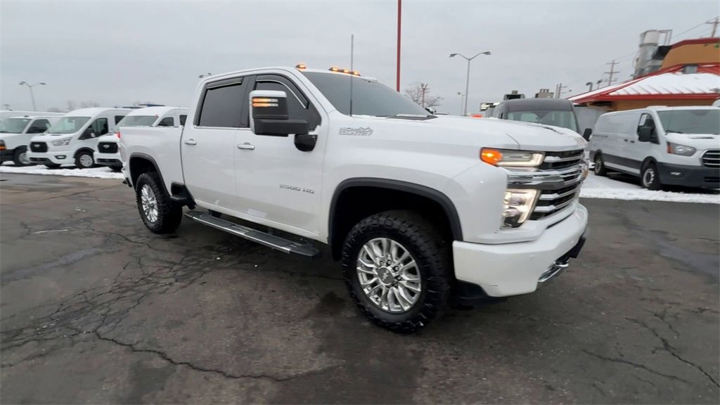 Used 2020 Chevrolet Silverado 2500 High Country w/ Z71 Off-Road Package image 2