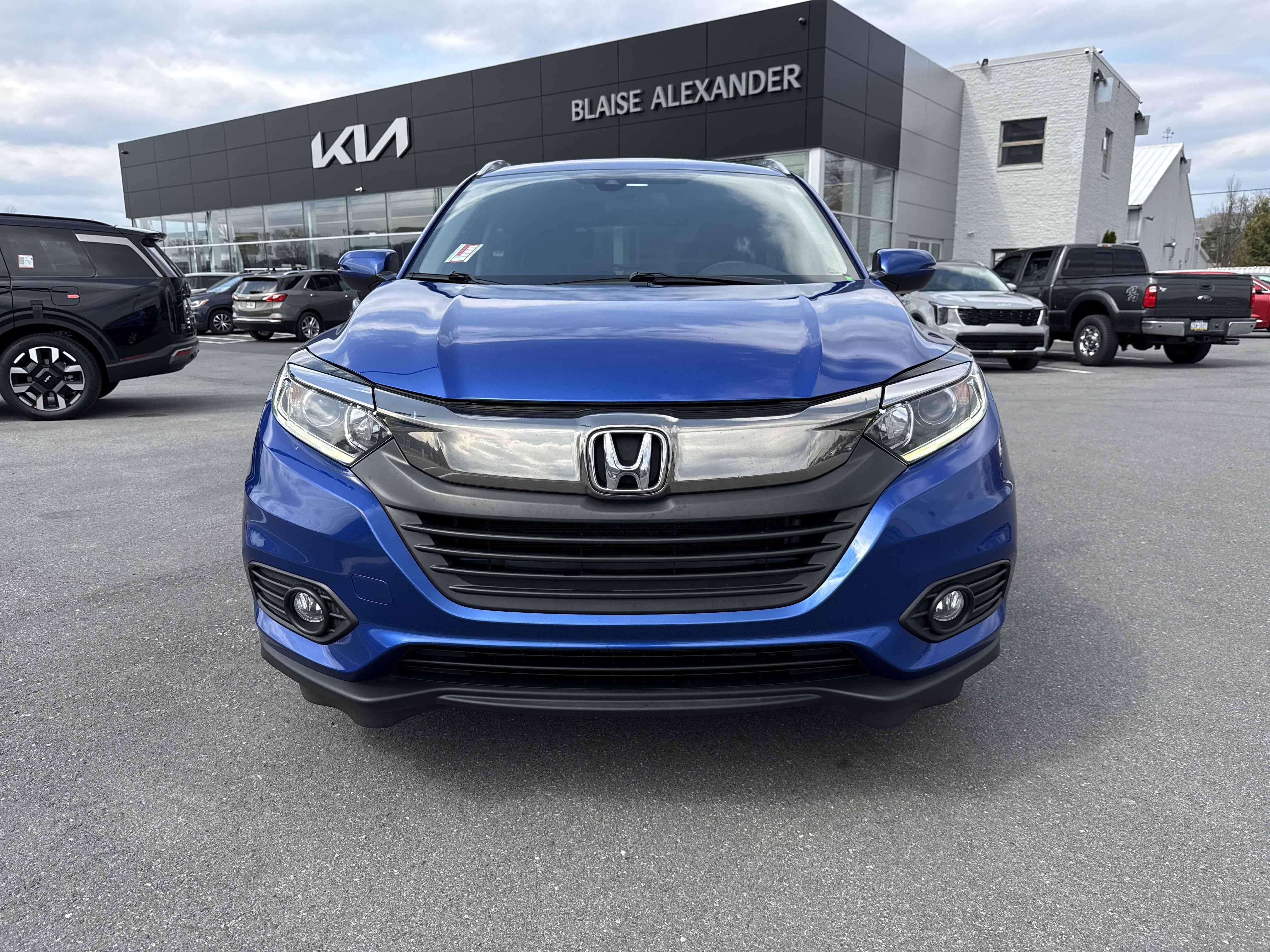 Used 2019 Honda HR-V EX image 9