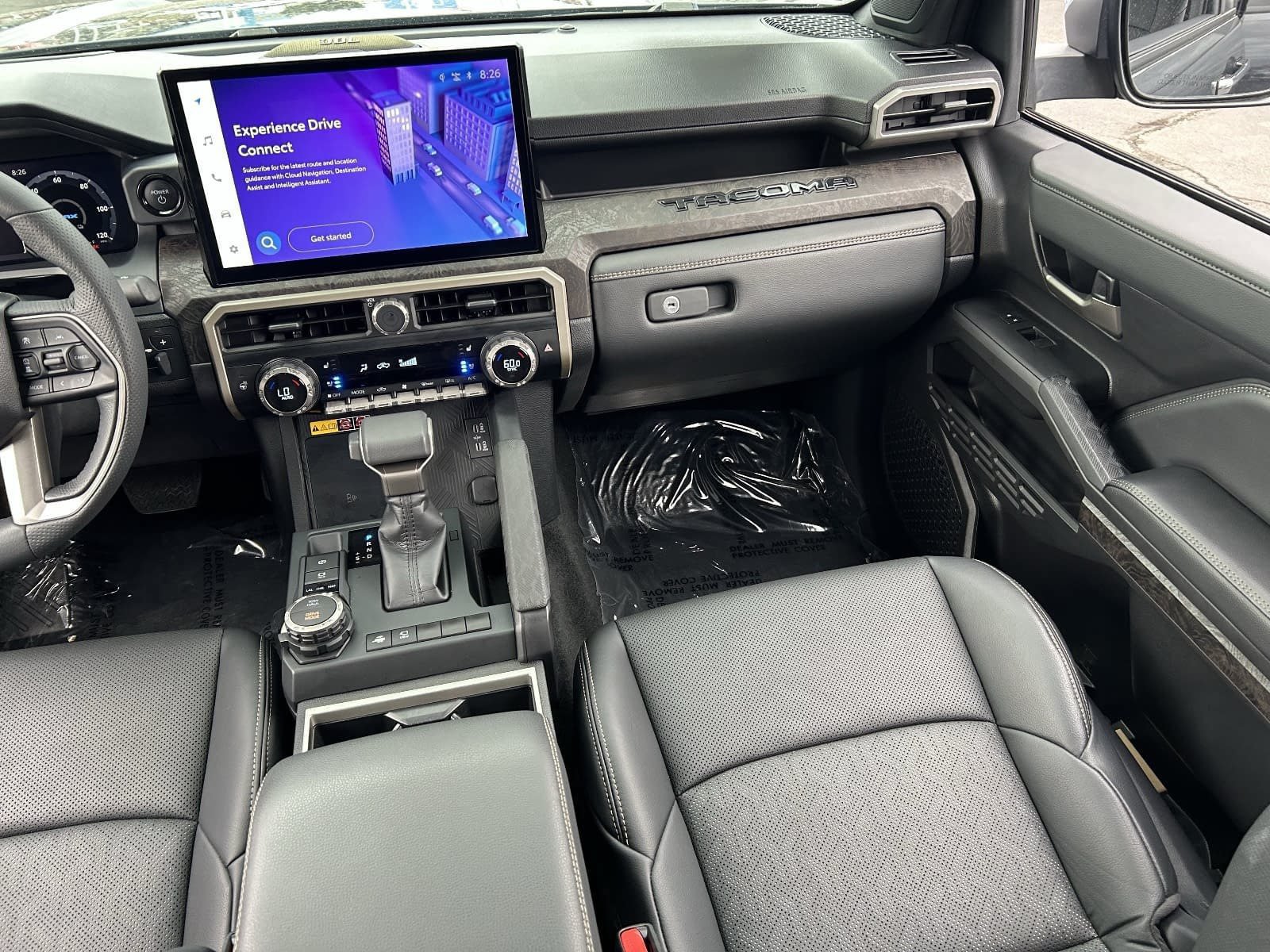 Used 2025 Toyota Tacoma Limited AWD/4WD image 19