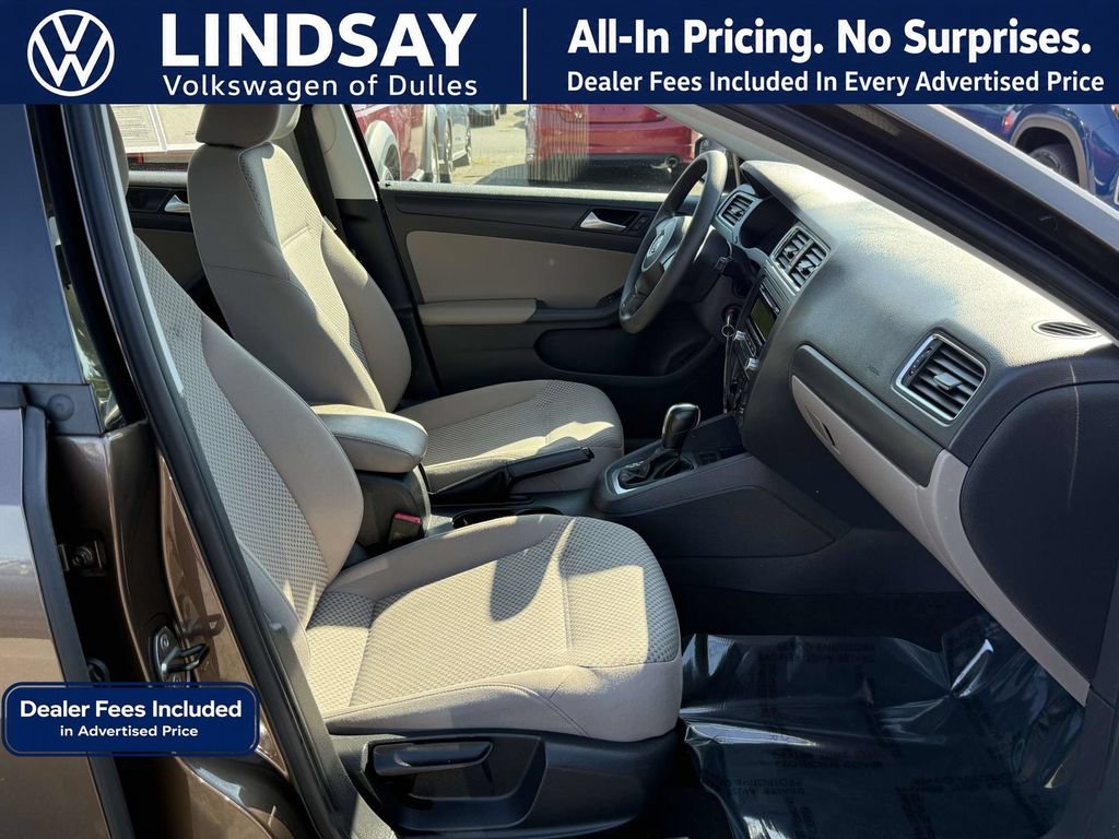 Used 2013 Volkswagen Jetta S FWD image 12