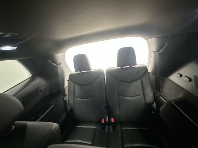 Used 2024 Cadillac XT6 Premium Luxury w/ Technology Package AWD/4WD image 28