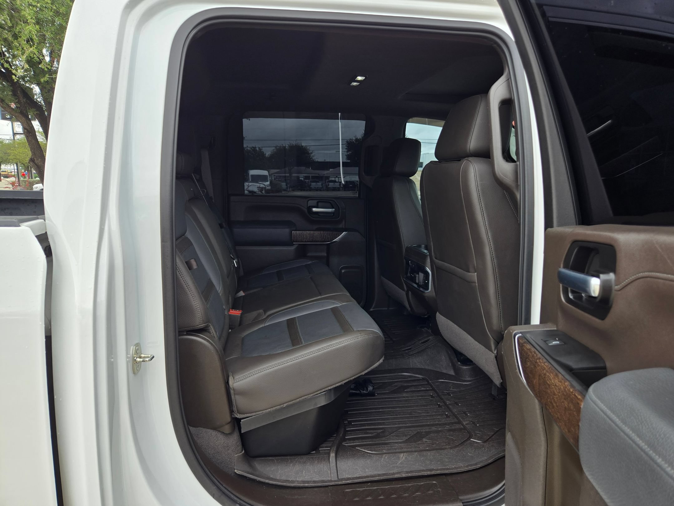Certified 2020 GMC Sierra 2500 Denali w/ Denali Ultimate Package AWD/4WD image 22