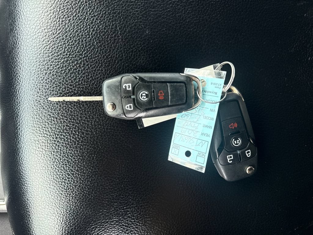 Used 2019 Ford F150 XLT w/ Equipment Group 302A Luxury AWD/4WD image 41