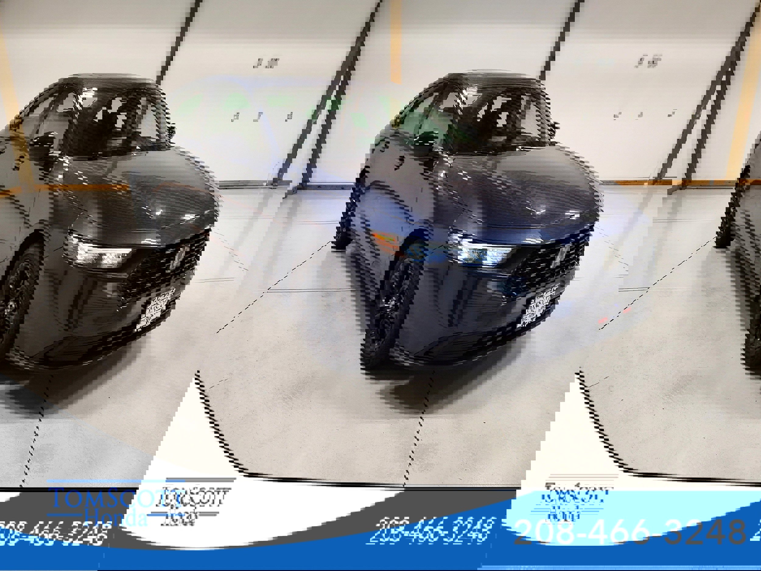 Used 2025 Honda Accord SE image 1