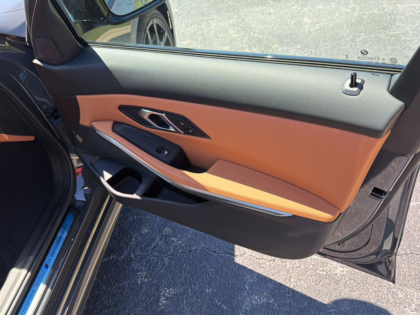 New 2026 BMW 330i Sedan w/ M Sport Package RWD image 14