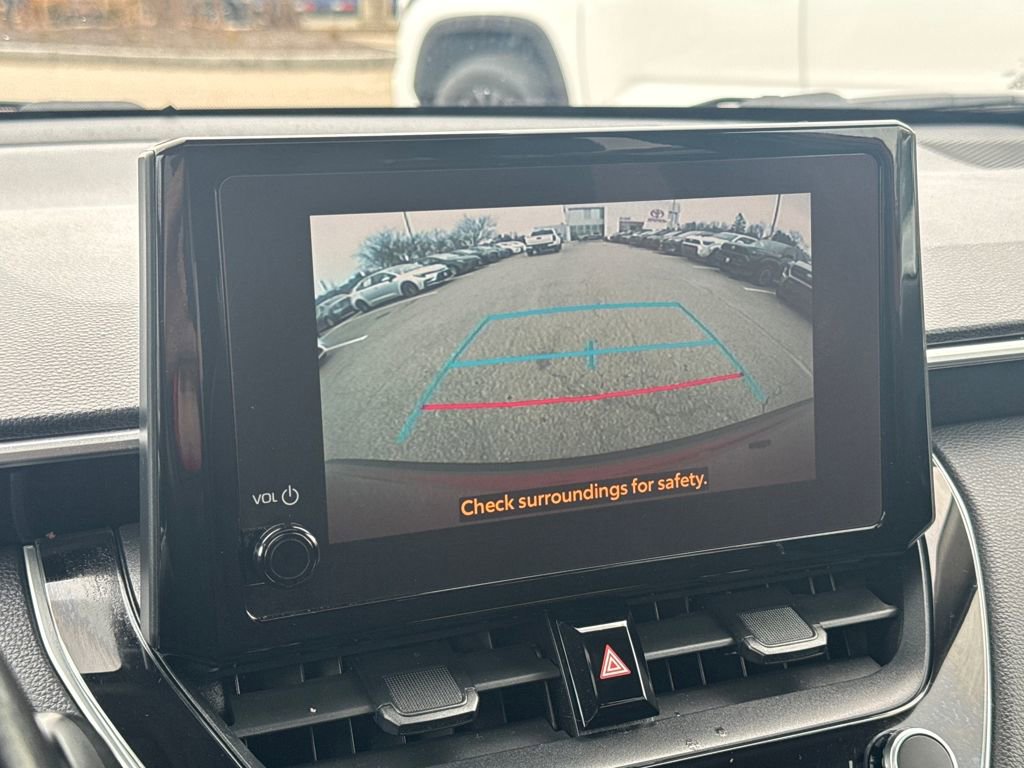 Used 2023 Toyota Corolla Cross LE w/ Moonroof Package image 24