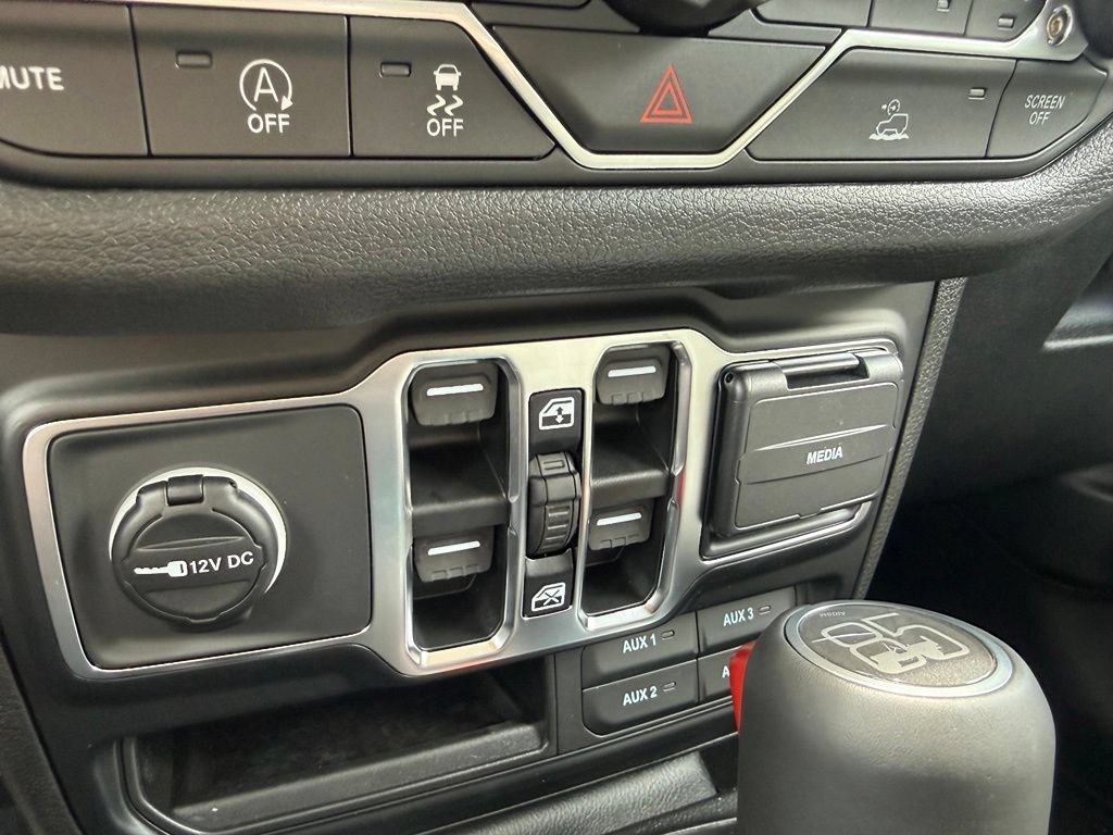 New 2026 Jeep Wrangler Unlimited Sport AWD/4WD image 24