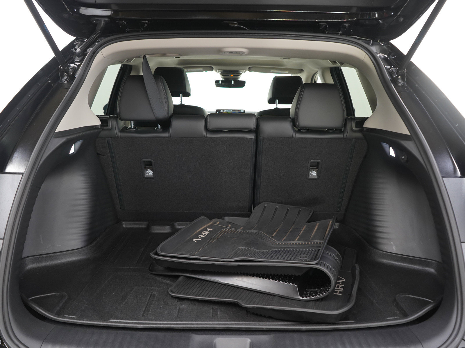 Used 2023 Honda HR-V EX-L image 9