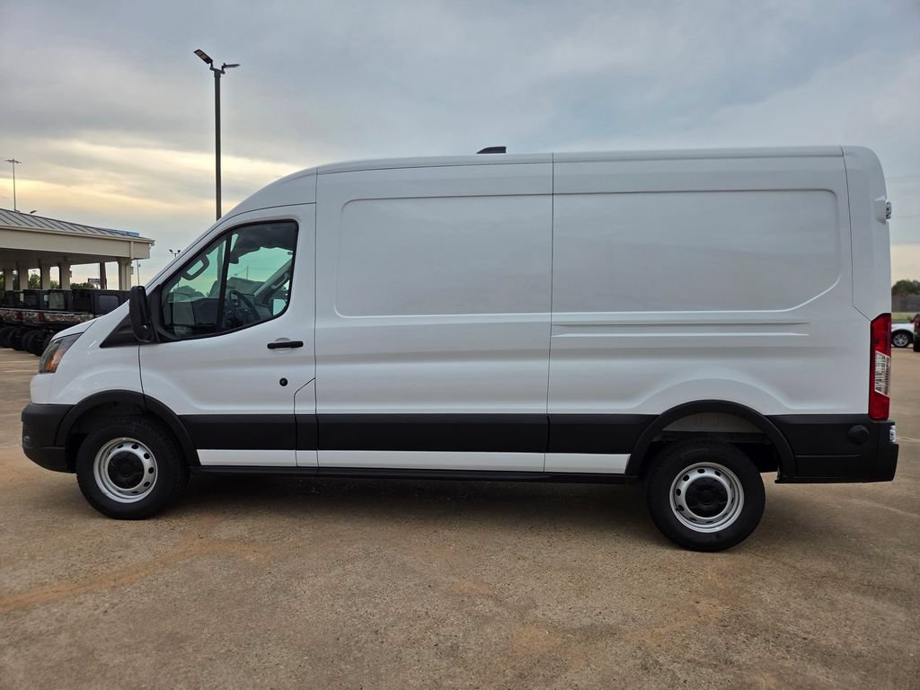 New 2026 Ford Transit 250 148 Medium Roof w/ Load Area Protection Package RWD image 8