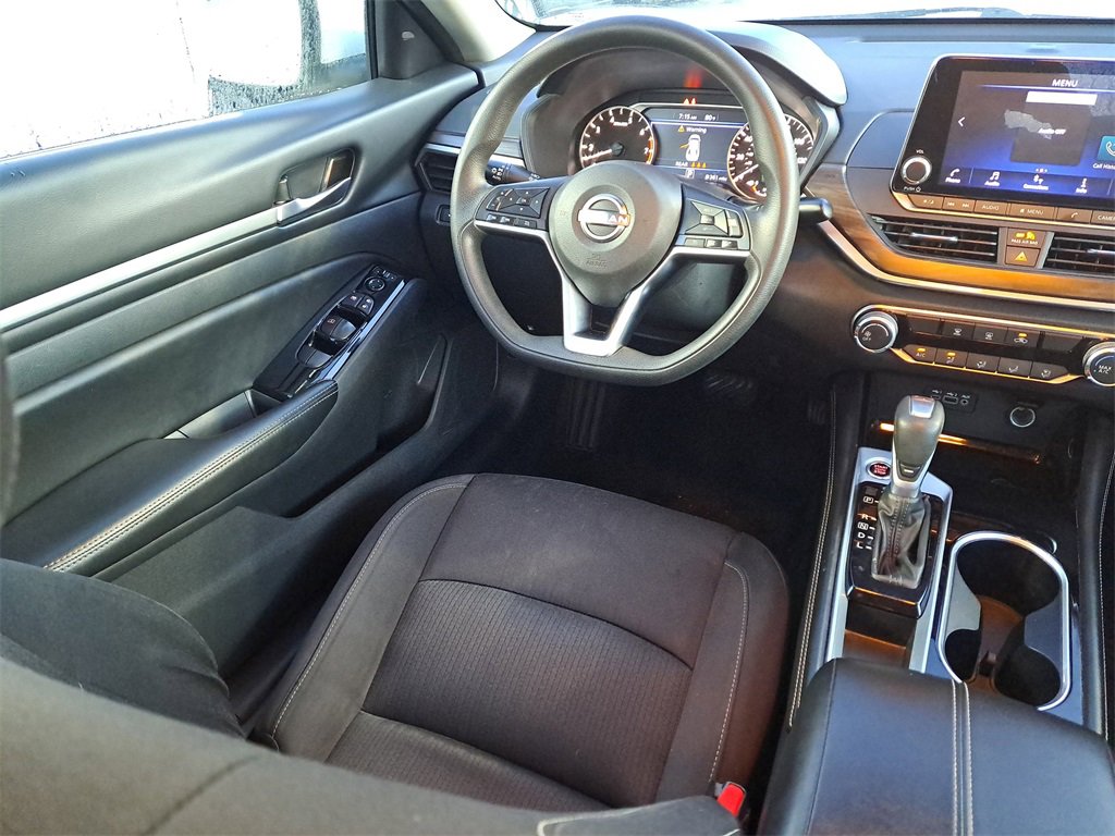 Certified 2023 Nissan Altima 2.5 SV image 10