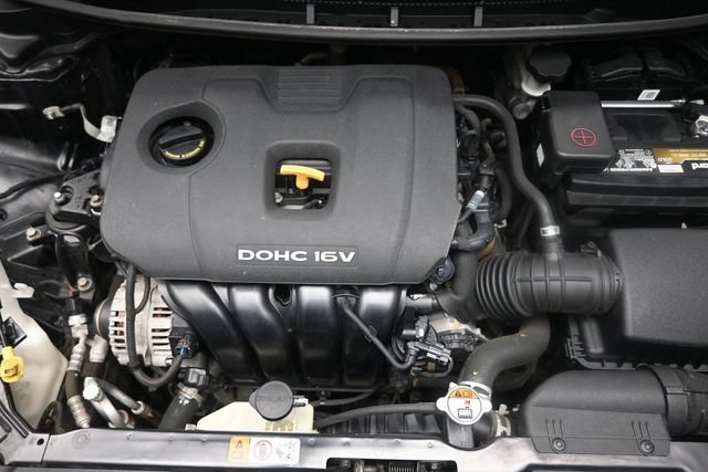 Used 2017 Kia Forte LX FWD image 28