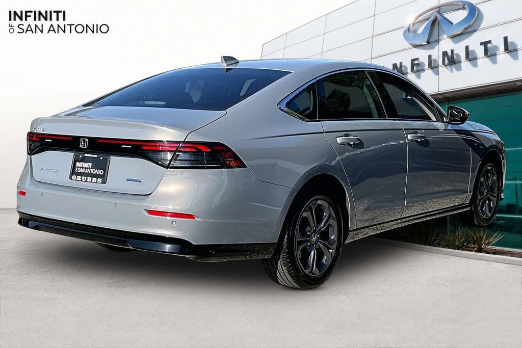Used 2025 Honda Accord EX-L image 2