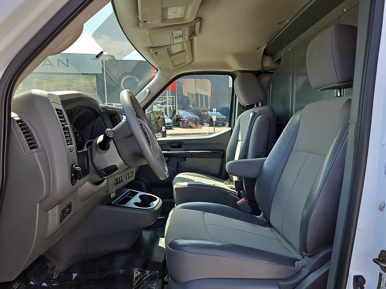 Used 2018 Nissan NV 1500 SV image 13