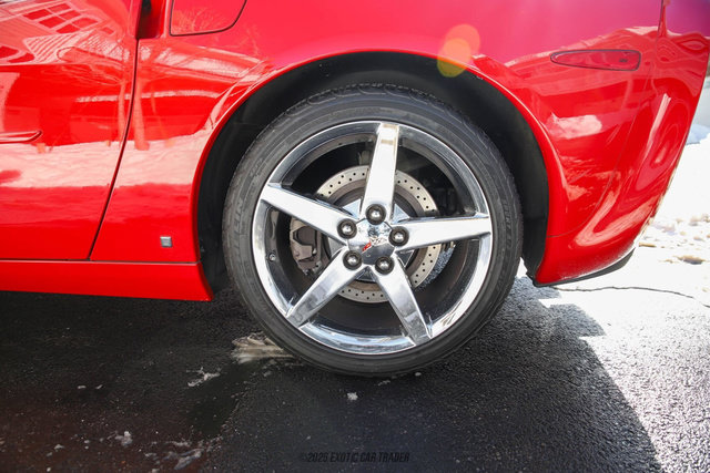 Used 2007 Chevrolet Corvette Convertible w/ Preferred Equipment Group RWD image 58