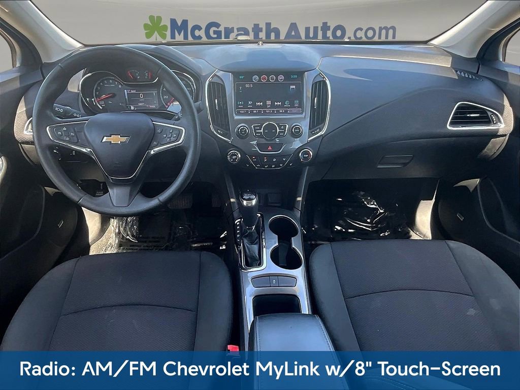Used 2016 Chevrolet Cruze LT w/ Sun And Sound Package FWD image 10